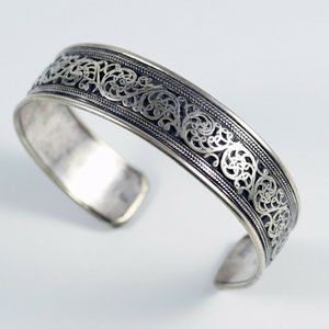 Silver Tone Scroll Dragon Cuff Bracelet
